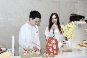 64092B46-8FA6-4101-B4AE-EE65A01CBA9F_1_201_a